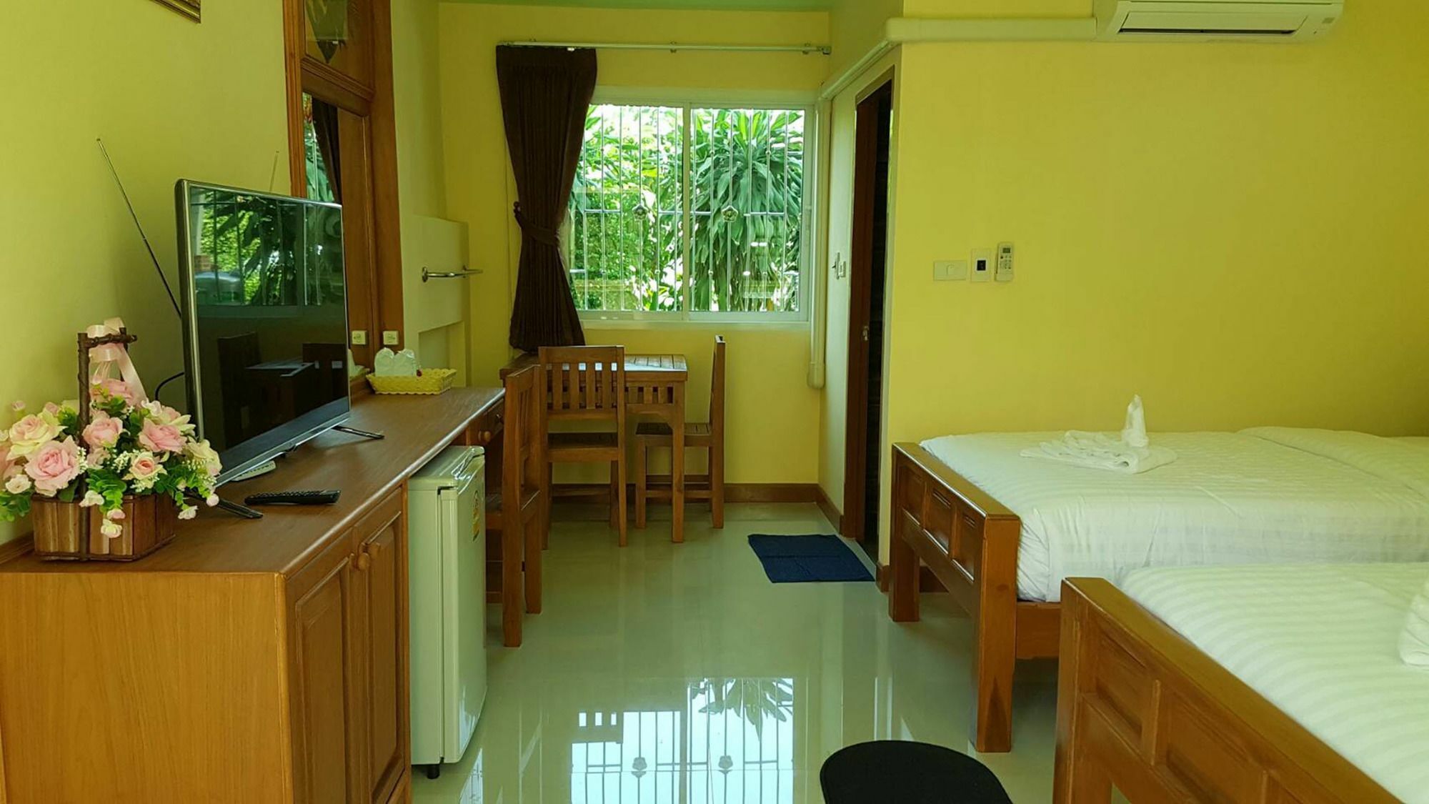 Kasinpat Home ナーン エクステリア 写真